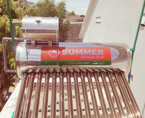 Máy nước nóng năng lượng mặt trời summer