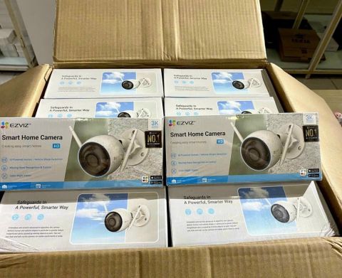 Cammera thế hệ mới, thông minh hơn , chế độ quét không điểm mù, tính năng đàm thoại 2 chiều, phát hiện sự chuyển động, cảnh báo 